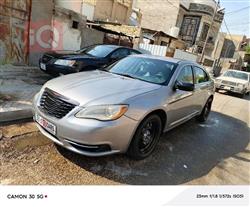 كرايسلر 200